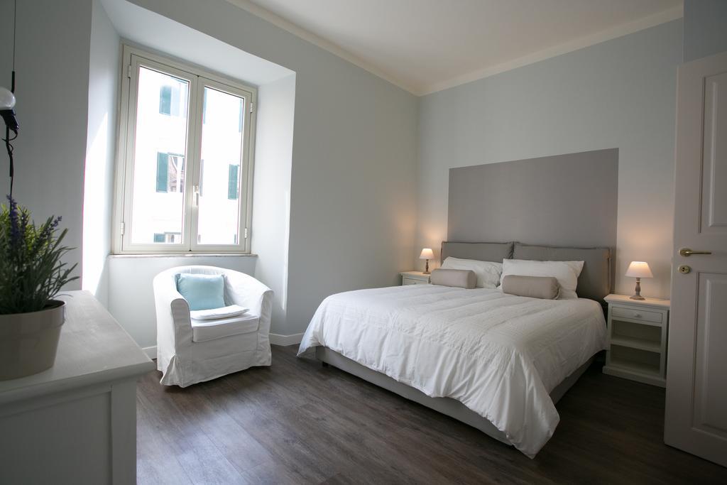 Cola Di Rienzo A E B Apartman Róma Kültér fotó